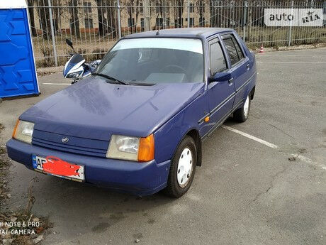 ЗАЗ 110307 2004 року ЗАЗ 110307 2004 року