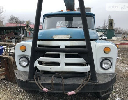 Фото на відгук з оцінкою 3.8   про авто ЗИЛ 133 1989 року випуску від автора “Олег” з текстом: В работе не заменим,надежный,в обслуживании копейки,прост в управлении!