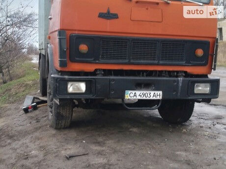 МАЗ 53371 1992 року МАЗ 53371 1992 року