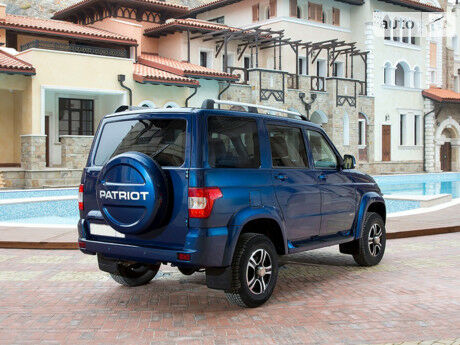 УАЗ Патриот 2006 года