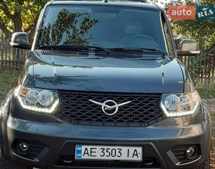 УАЗ Патриот 2016 года