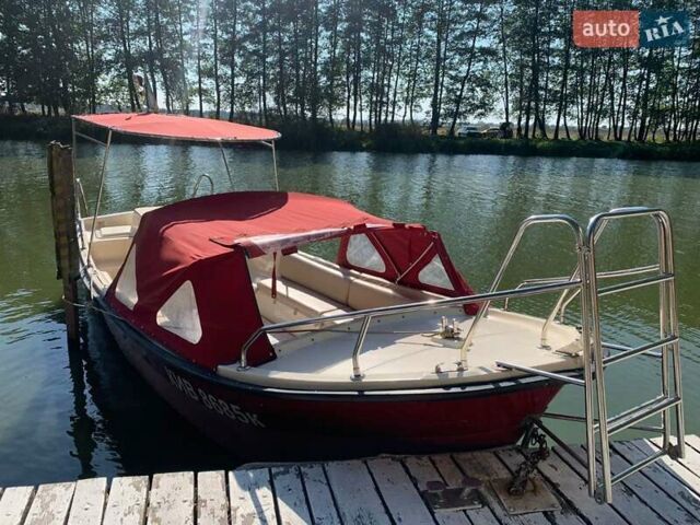 Красный АКО 1600, объемом двигателя 0 л и пробегом 2 тыс. км за 8500 $, фото 1 на Automoto.ua