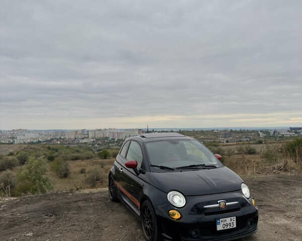Черный Абарт Fiat 500, объемом двигателя 1.4 л и пробегом 119 тыс. км за 9000 $, фото 1 на Automoto.ua
