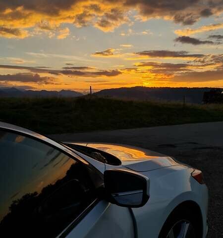 Білий Акура ІЛХ, об'ємом двигуна 2 л та пробігом 197 тис. км за 12199 $, фото 1 на Automoto.ua