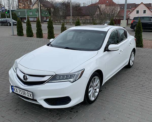 Белый Акура ИЛХ, объемом двигателя 2.36 л и пробегом 243 тыс. км за 11500 $, фото 1 на Automoto.ua