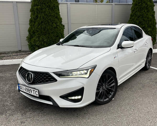 Белый Акура ИЛХ, объемом двигателя 2.36 л и пробегом 33 тыс. км за 21500 $, фото 1 на Automoto.ua