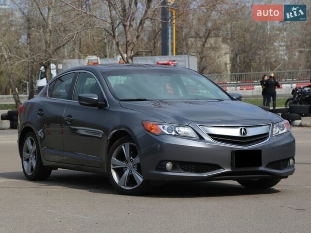 Серый Акура ИЛХ, объемом двигателя 2.35 л и пробегом 243 тыс. км за 10300 $, фото 1 на Automoto.ua