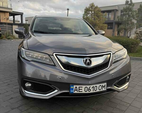 Серый Акура РДХ, объемом двигателя 3.47 л и пробегом 176 тыс. км за 18000 $, фото 1 на Automoto.ua