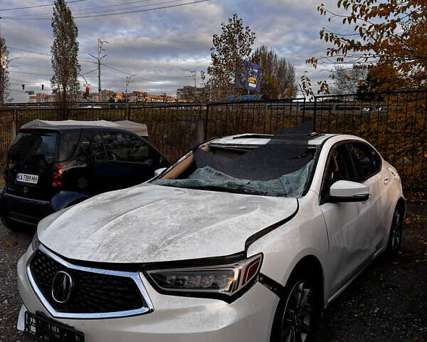 Акура ТЛХ 2019 в Киеве на Automoto.ua Белый Акура ТЛХ, объемом двигателя 2.36 л и пробегом 75 тыс. км за 6999 $, фото 1 на Automoto.ua
