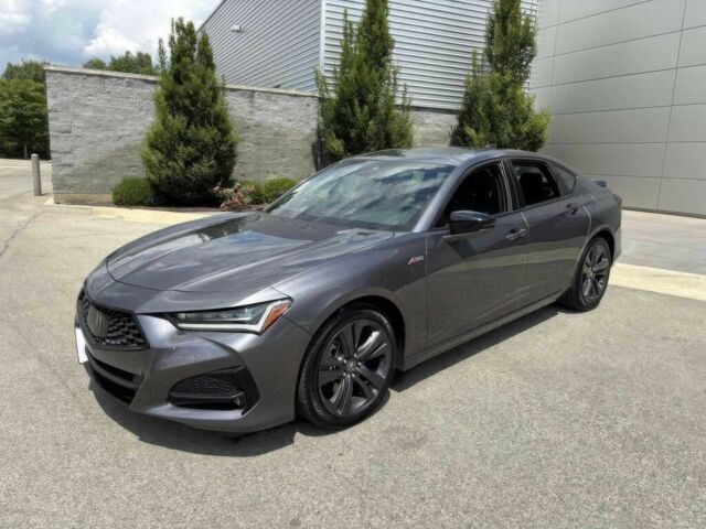 Серый Акура ТЛХ, объемом двигателя 2 л и пробегом 16 тыс. км за 19300 $, фото 1 на Automoto.ua