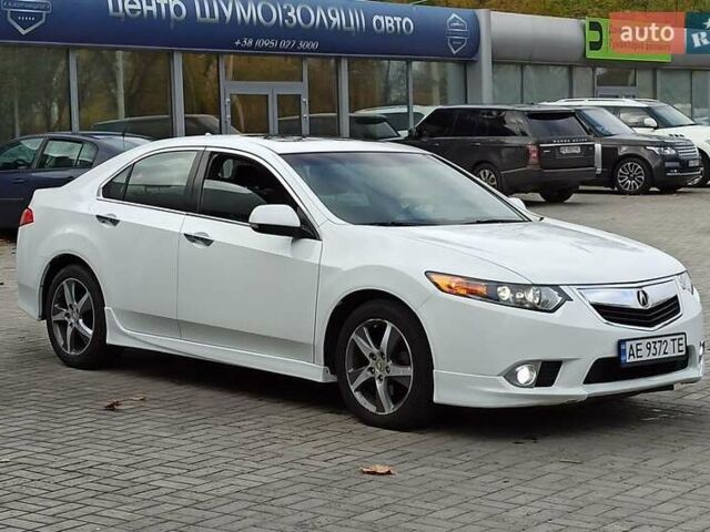 Білий Акура ТСХ, об'ємом двигуна 2.35 л та пробігом 165 тис. км за 9700 $, фото 1 на Automoto.ua