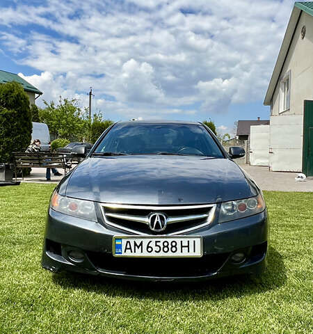 Черный Акура ТСХ, объемом двигателя 2.4 л и пробегом 280 тыс. км за 4300 $, фото 1 на Automoto.ua
