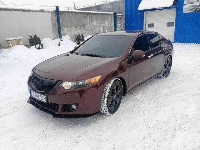 Красный Акура ТСХ, объемом двигателя 2.4 л и пробегом 290 тыс. км за 10200 $, фото 1 на Automoto.ua