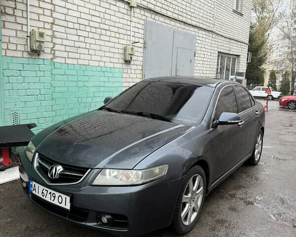 Серый Акура ТСХ, объемом двигателя 2.35 л и пробегом 250 тыс. км за 3999 $, фото 1 на Automoto.ua