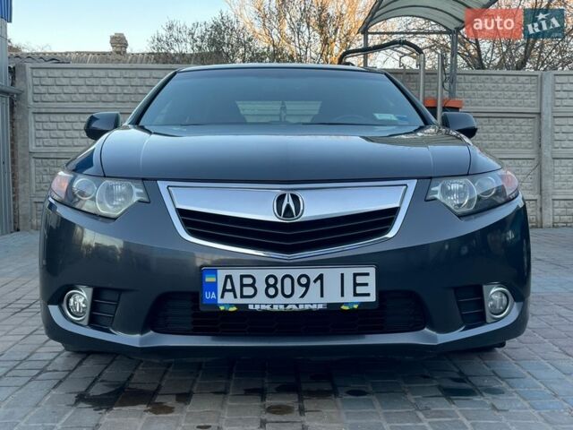 Сірий Акура ТСХ, об'ємом двигуна 2.4 л та пробігом 189 тис. км за 9800 $, фото 1 на Automoto.ua