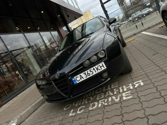 Черный Альфа 159, объемом двигателя 2.2 л и пробегом 175 тыс. км за 6700 $, фото 1 на Automoto.ua