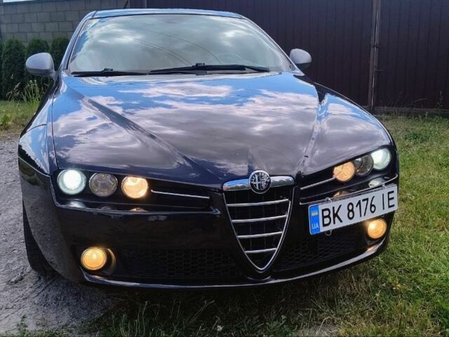 Чорний Альфа 159, об'ємом двигуна 2 л та пробігом 240 тис. км за 9500 $, фото 1 на Automoto.ua