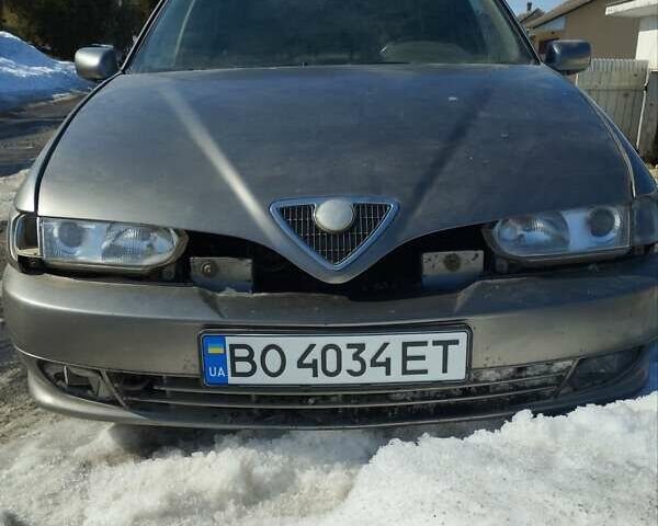 Сірий Альфа Ромео 146, об'ємом двигуна 1.6 л та пробігом 250 тис. км за 1200 $, фото 1 на Automoto.ua
