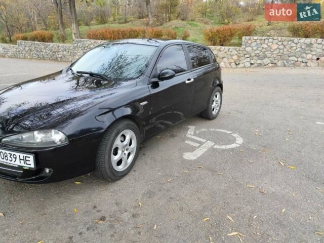 Чорний Альфа Ромео 147, об'ємом двигуна 1.6 л та пробігом 167 тис. км за 3800 $, фото 1 на Automoto.ua
