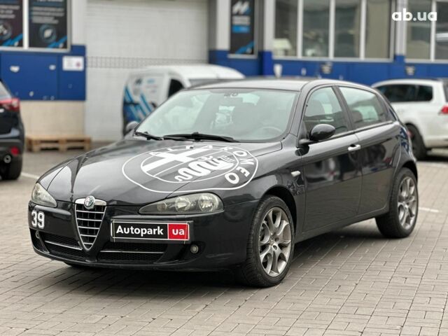 Черный Альфа Ромео 147, объемом двигателя 2 л и пробегом 163 тыс. км за 5990 $, фото 1 на Automoto.ua