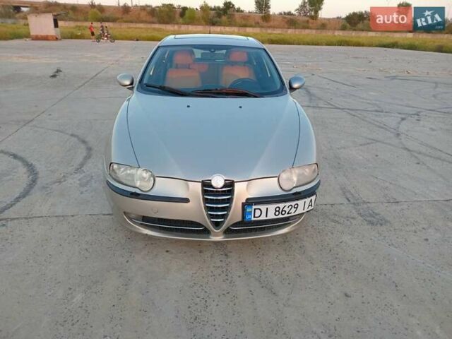 Альфа Ромео 147, объемом двигателя 1.6 л и пробегом 259 тыс. км за 3500 $, фото 1 на Automoto.ua