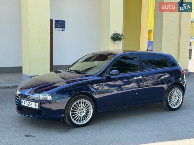 Синій Альфа Ромео 147, об'ємом двигуна 1.6 л та пробігом 223 тис. км за 3350 $, фото 1 на Automoto.ua
