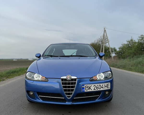 Синий Альфа Ромео 147, объемом двигателя 1.6 л и пробегом 270 тыс. км за 4100 $, фото 1 на Automoto.ua