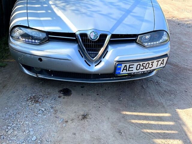 Сірий Альфа Ромео 156, об'ємом двигуна 2.4 л та пробігом 245 тис. км за 2999 $, фото 1 на Automoto.ua