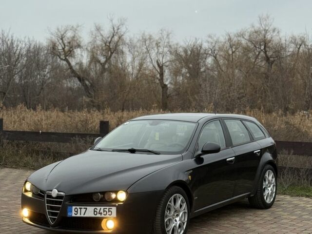 Чорний Альфа Ромео 159, об'ємом двигуна 1.9 л та пробігом 169 тис. км за 3250 $, фото 1 на Automoto.ua