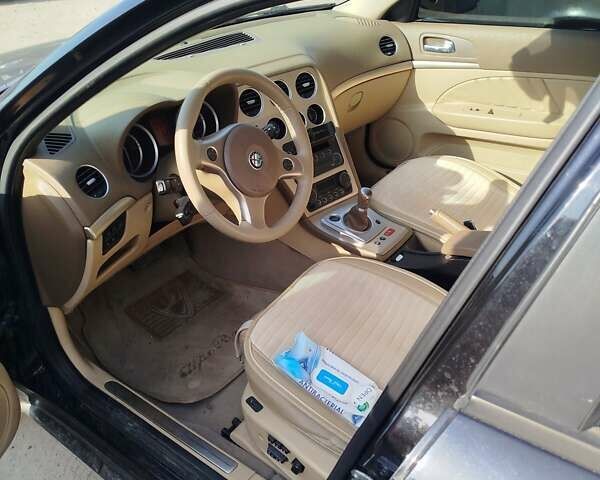 Чорний Альфа Ромео 159, об'ємом двигуна 2.2 л та пробігом 230 тис. км за 5641 $, фото 1 на Automoto.ua