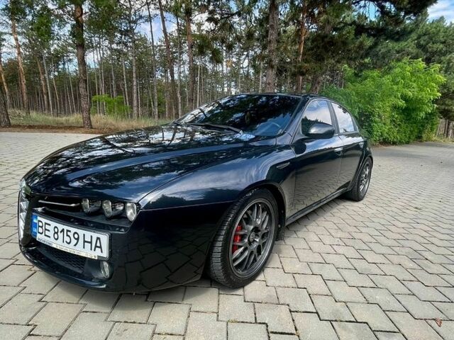 Чорний Альфа Ромео 159, об'ємом двигуна 2.2 л та пробігом 240 тис. км за 5500 $, фото 1 на Automoto.ua