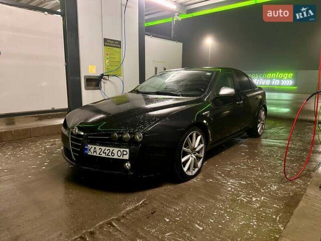 Чорний Альфа Ромео 159, об'ємом двигуна 2.2 л та пробігом 270 тис. км за 7500 $, фото 1 на Automoto.ua