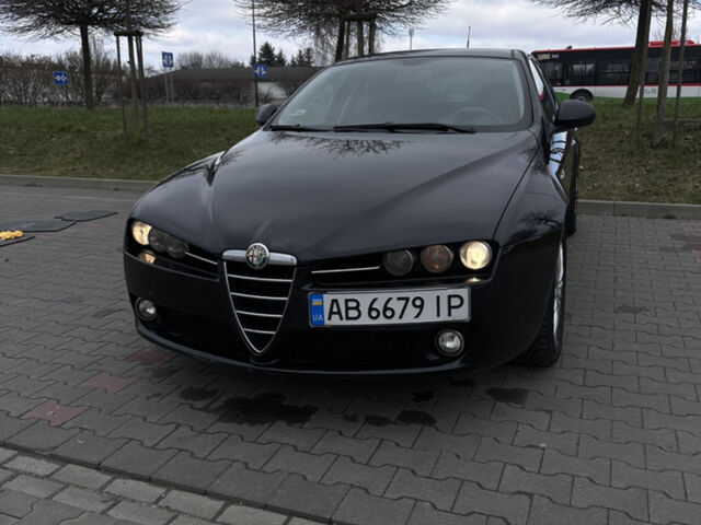 Черный Альфа Ромео 159, объемом двигателя 1.8 л и пробегом 203 тыс. км за 6500 $, фото 1 на Automoto.ua