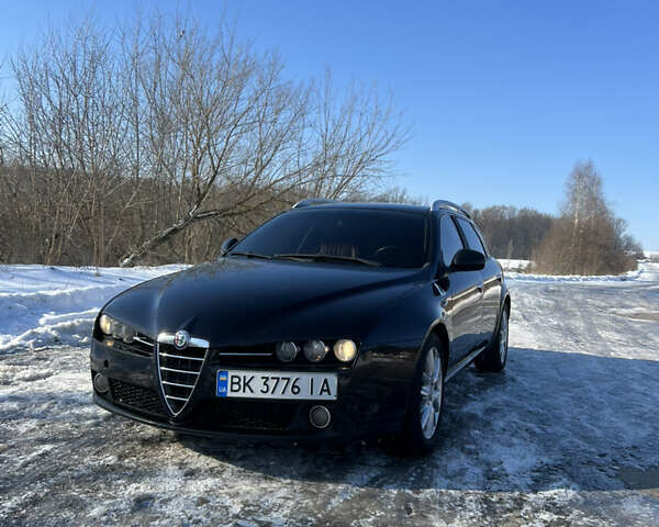Черный Альфа Ромео 159, объемом двигателя 1.9 л и пробегом 229 тыс. км за 7200 $, фото 1 на Automoto.ua