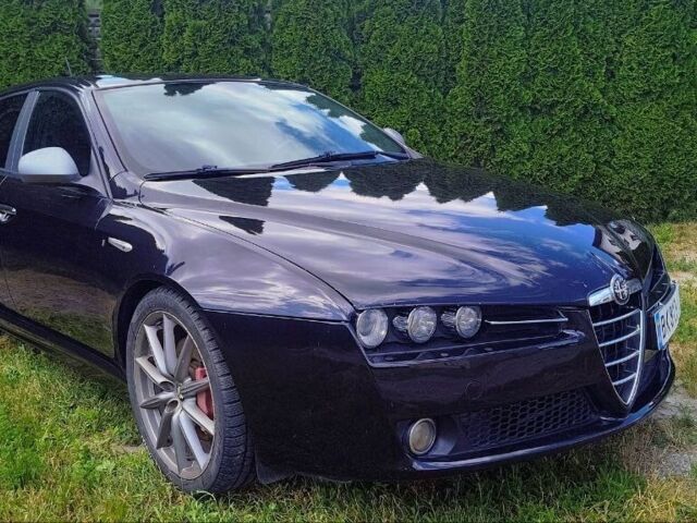 Черный Альфа Ромео 159, объемом двигателя 2 л и пробегом 240 тыс. км за 9500 $, фото 1 на Automoto.ua
