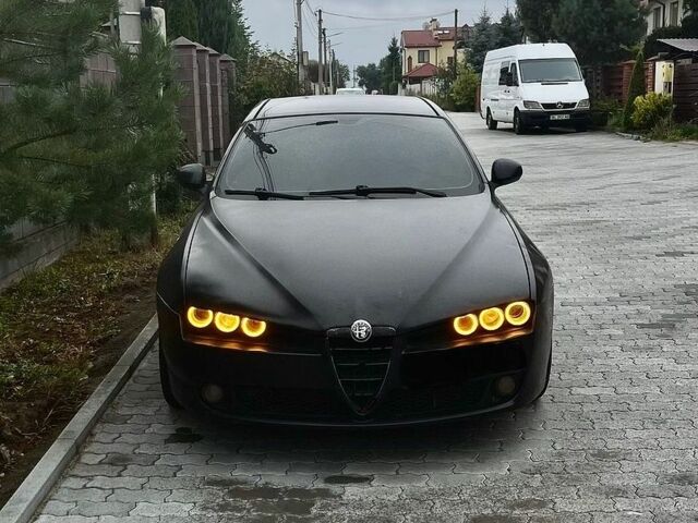 Альфа Ромео 159, объемом двигателя 1.9 л и пробегом 485 тыс. км за 5498 $, фото 1 на Automoto.ua