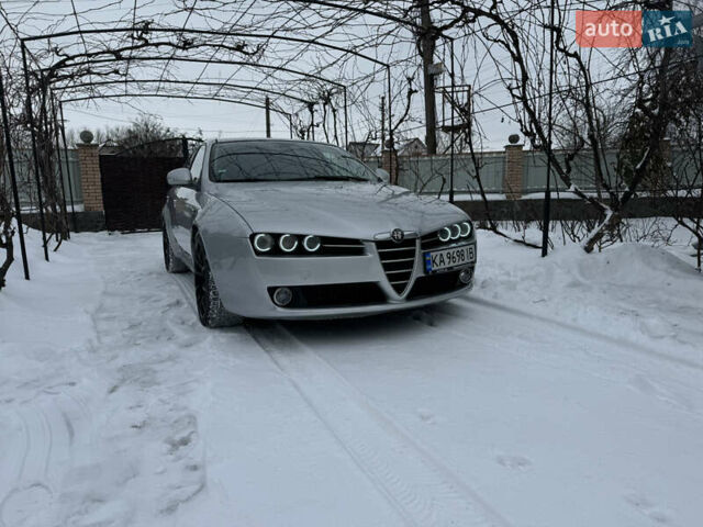 Серый Альфа Ромео 159, объемом двигателя 1.9 л и пробегом 322 тыс. км за 6300 $, фото 1 на Automoto.ua