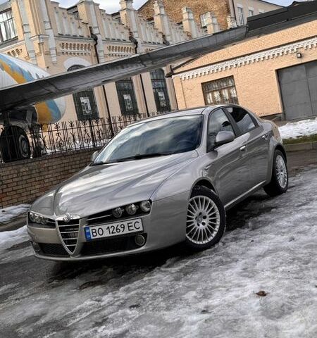 Сірий Альфа Ромео 159, об'ємом двигуна 1.91 л та пробігом 340 тис. км за 4999 $, фото 1 на Automoto.ua