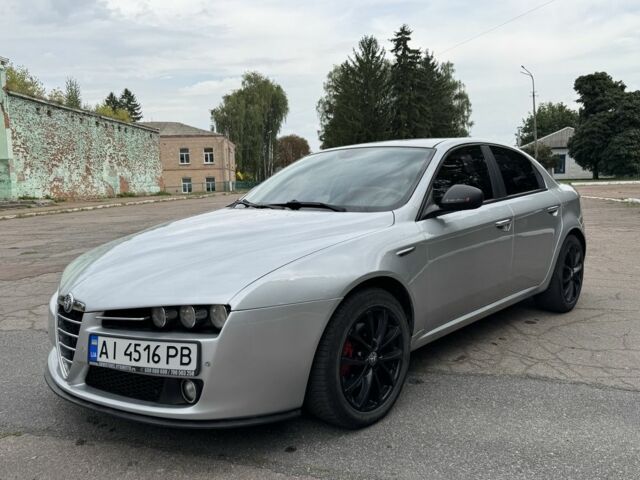 Серый Альфа Ромео 159, объемом двигателя 1.9 л и пробегом 242 тыс. км за 6900 $, фото 1 на Automoto.ua