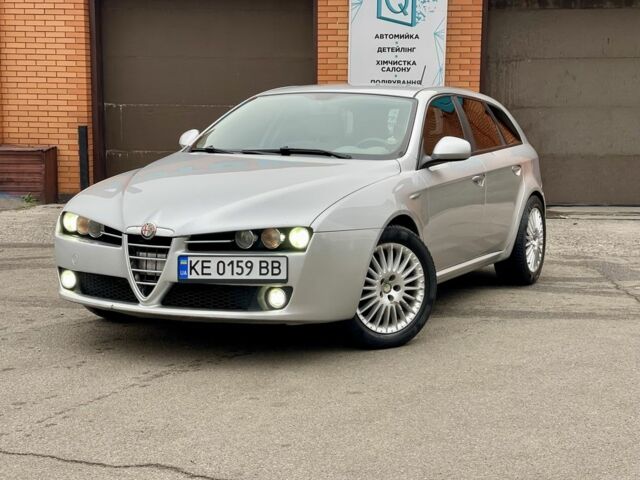 Серый Альфа Ромео 159, объемом двигателя 1.9 л и пробегом 295 тыс. км за 4700 $, фото 1 на Automoto.ua