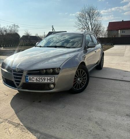 Сірий Альфа Ромео 159, об'ємом двигуна 2.4 л та пробігом 303 тис. км за 5900 $, фото 1 на Automoto.ua