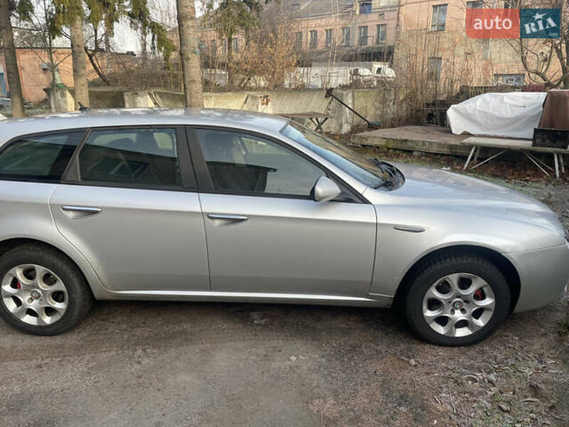 Серый Альфа Ромео 159, объемом двигателя 1.91 л и пробегом 278 тыс. км за 5600 $, фото 1 на Automoto.ua