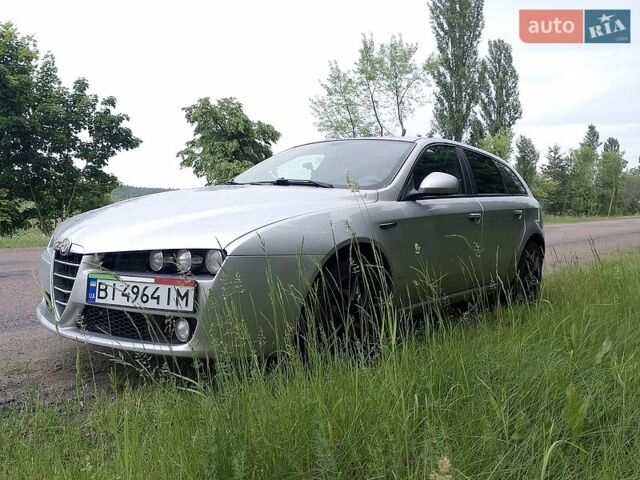 Серый Альфа Ромео 159, объемом двигателя 1.96 л и пробегом 260 тыс. км за 6800 $, фото 1 на Automoto.ua