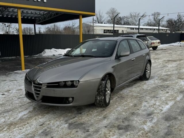 Сірий Альфа Ромео 159, об'ємом двигуна 0 л та пробігом 310 тис. км за 3000 $, фото 1 на Automoto.ua