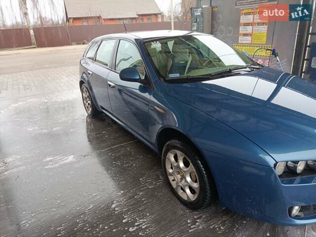 Синій Альфа Ромео 159, об'ємом двигуна 1.9 л та пробігом 280 тис. км за 6800 $, фото 1 на Automoto.ua