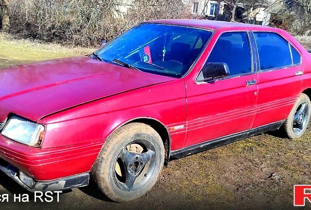 Красный Альфа Ромео 164, объемом двигателя 2 л и пробегом 333 тыс. км за 1000 $, фото 1 на Automoto.ua