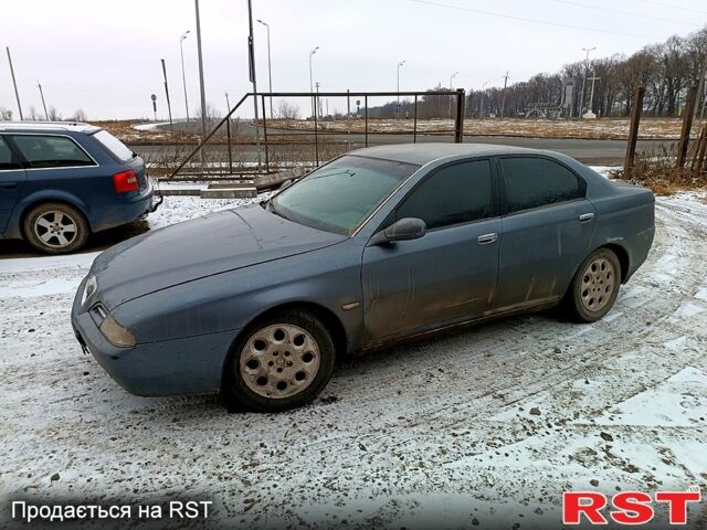 Альфа Ромео 166, об'ємом двигуна 2 л та пробігом 300 тис. км за 950 $, фото 1 на Automoto.ua