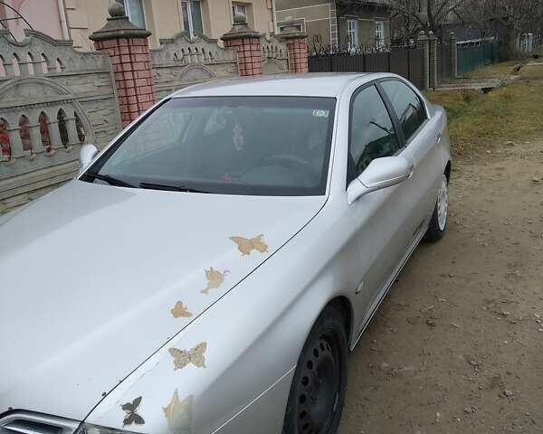 Серый Альфа Ромео 166, объемом двигателя 2.4 л и пробегом 271 тыс. км за 3100 $, фото 1 на Automoto.ua