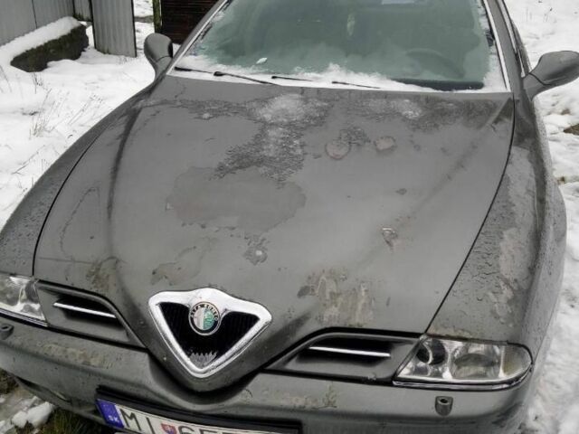 Серый Альфа Ромео 166, объемом двигателя 2.4 л и пробегом 250 тыс. км за 1000 $, фото 1 на Automoto.ua