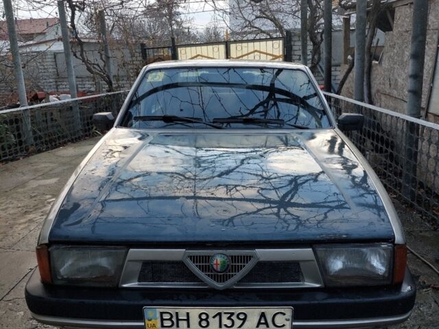 Сірий Альфа Ромео 75, об'ємом двигуна 1.6 л та пробігом 158 тис. км за 1500 $, фото 1 на Automoto.ua